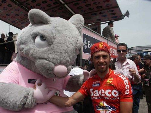 Ghiro, the first Giro Mascot